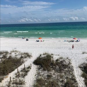 Meet your Posher, Valerie